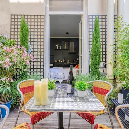 Apartament Amazing Private Terrasse-sentier Paryż