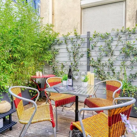 Amazing Private Terrasse-sentier